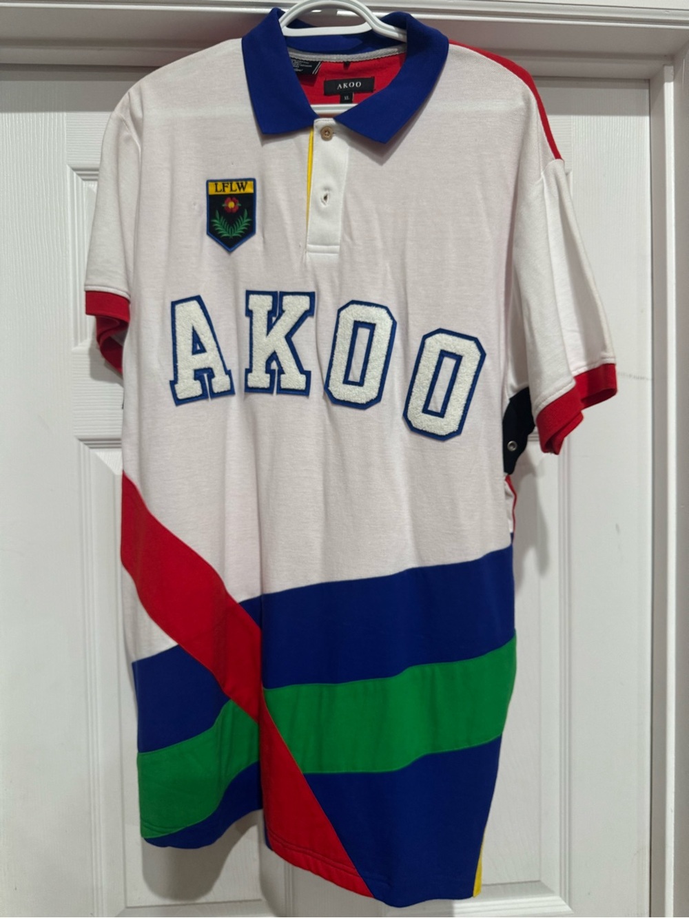 AKOO Men’s White Multi-Color Short Sleeve Polo